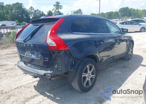 2013 Volvo Xc60 T6/T6 Platinum/T6 Premier Plus/T6 R-Design/T6 R-Design Platinum/T6 R-Design Premier Plus from USA, damaged, VIN YV4902DZ0D2384896